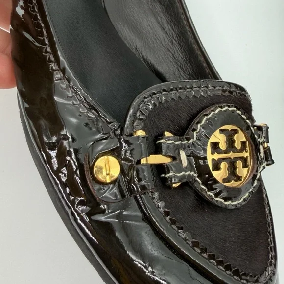 NWOT Tory Burch Dark Brown Patent Leather & Haircalf Ballet Flats Gold Hardware - Picture 13 of 15
